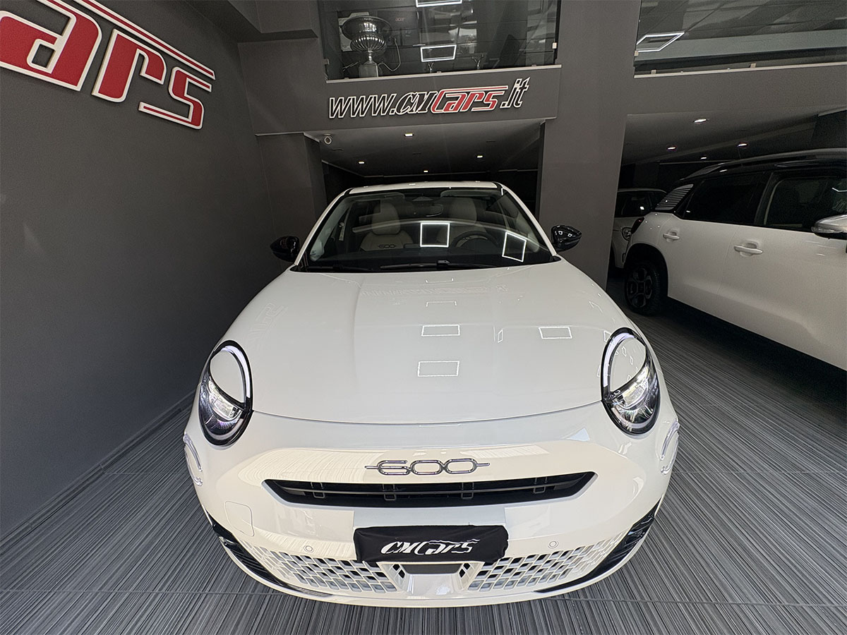 Fiat 600 1.2 MHEV 110cv Automatica La Prima ITALIANA – KM ZERO