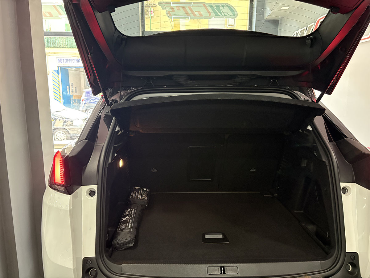 Peugeot 3008 1.5 BlueHDI 130cv Allure ITALIANA