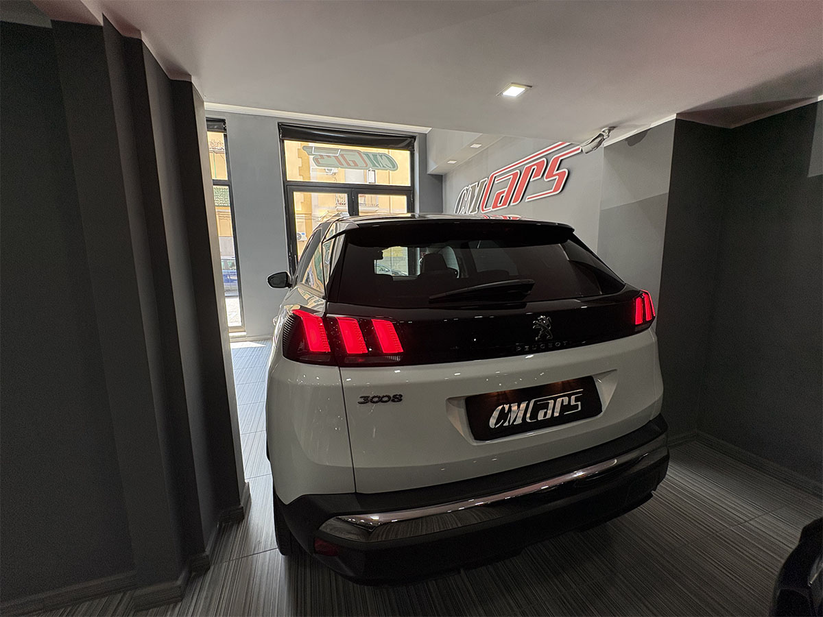 Peugeot 3008 1.5 BlueHDI 130cv Allure ITALIANA