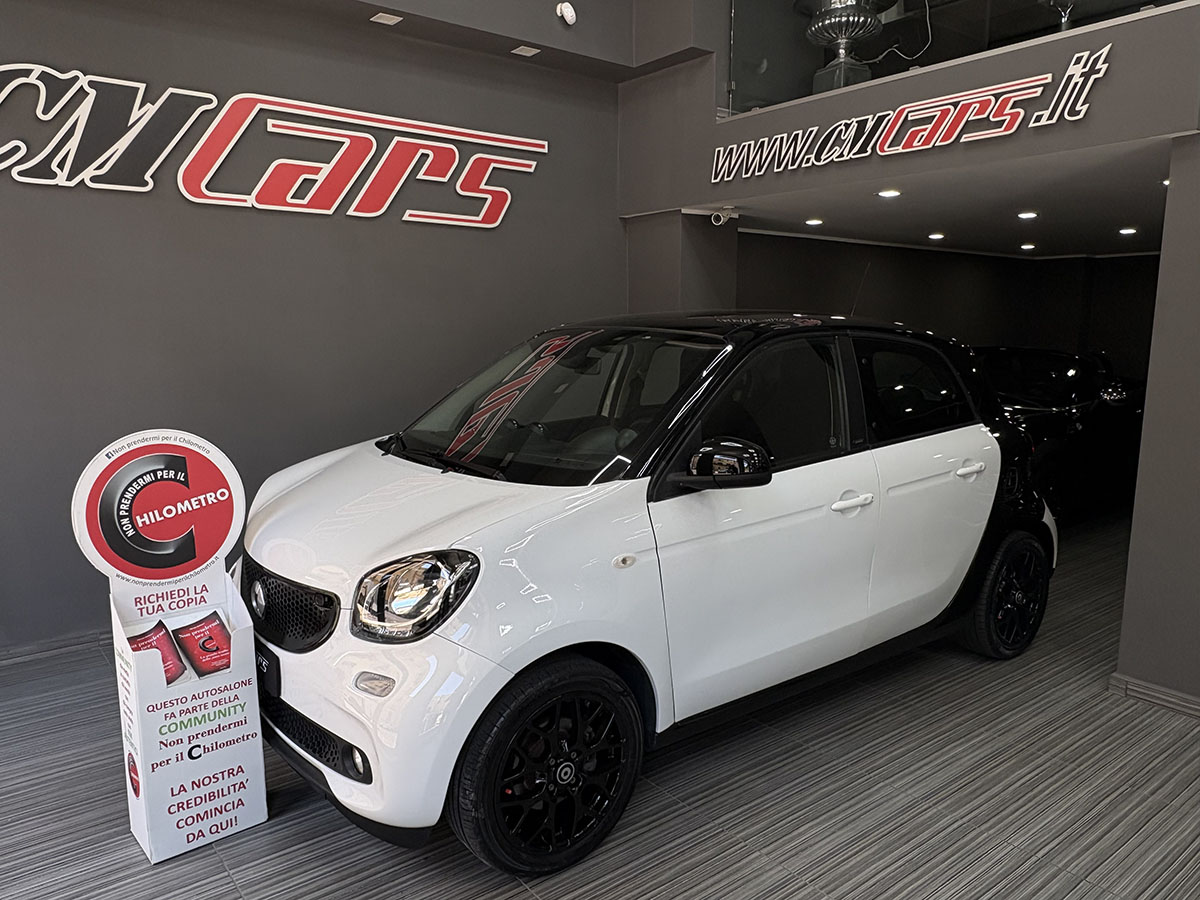 Smart ForFour 1.0 Twinamic Automatica 71cv Passion ITALIANA