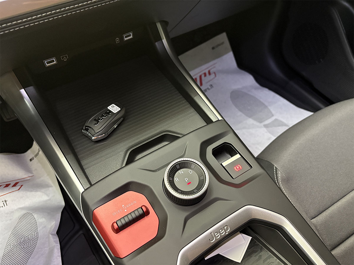 Jeep Compass 1.2 E-hybrid 145cv EDCT6 Automatica Altitude ITALIANA – KM ZERO