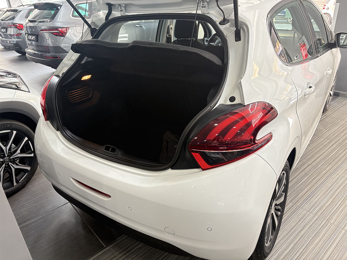 Peugeot 208 1.6 BlueHDI 75cv Allure ITALIANA