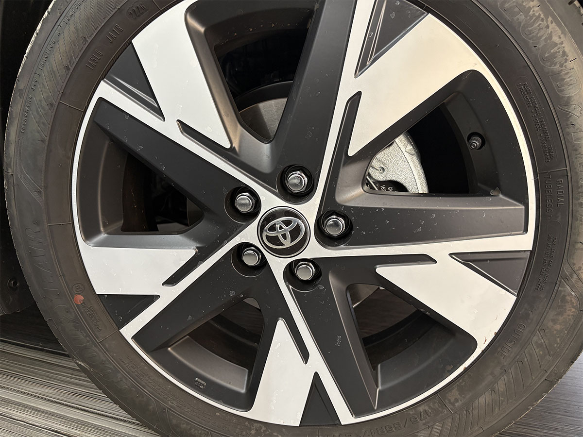 Toyota Aygo X 1.5 HEV Full Hybrid e-cvt Automatica 116cv Icon ITALIANA – KM ZERO