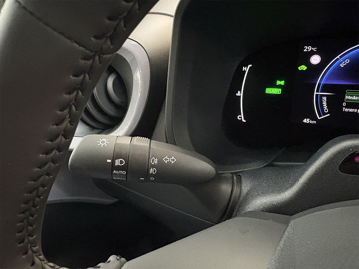 Toyota Aygo X 1.5 HEV Full Hybrid e-cvt Automatica 116cv Icon ITALIANA – KM ZERO