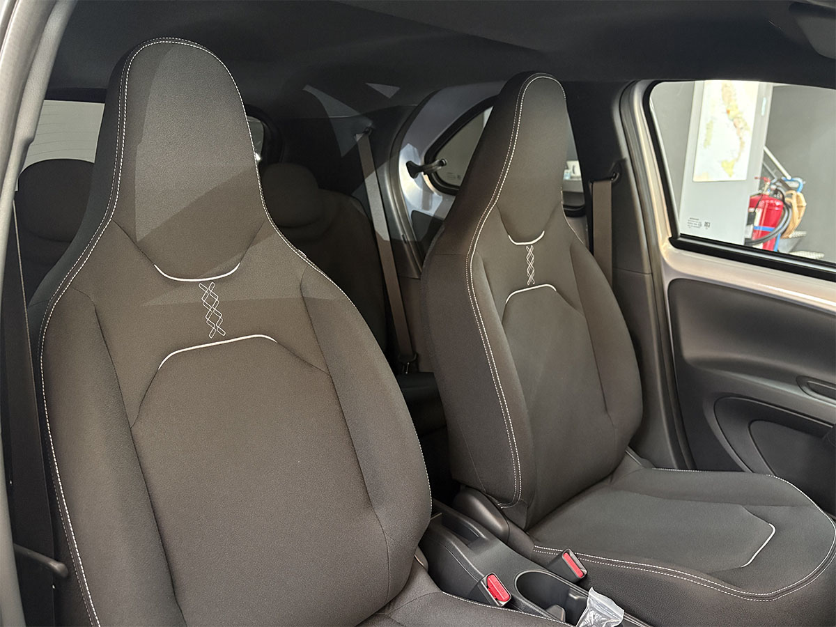 Toyota Aygo X 1.5 HEV Full Hybrid e-cvt Automatica 116cv Icon ITALIANA – KM ZERO