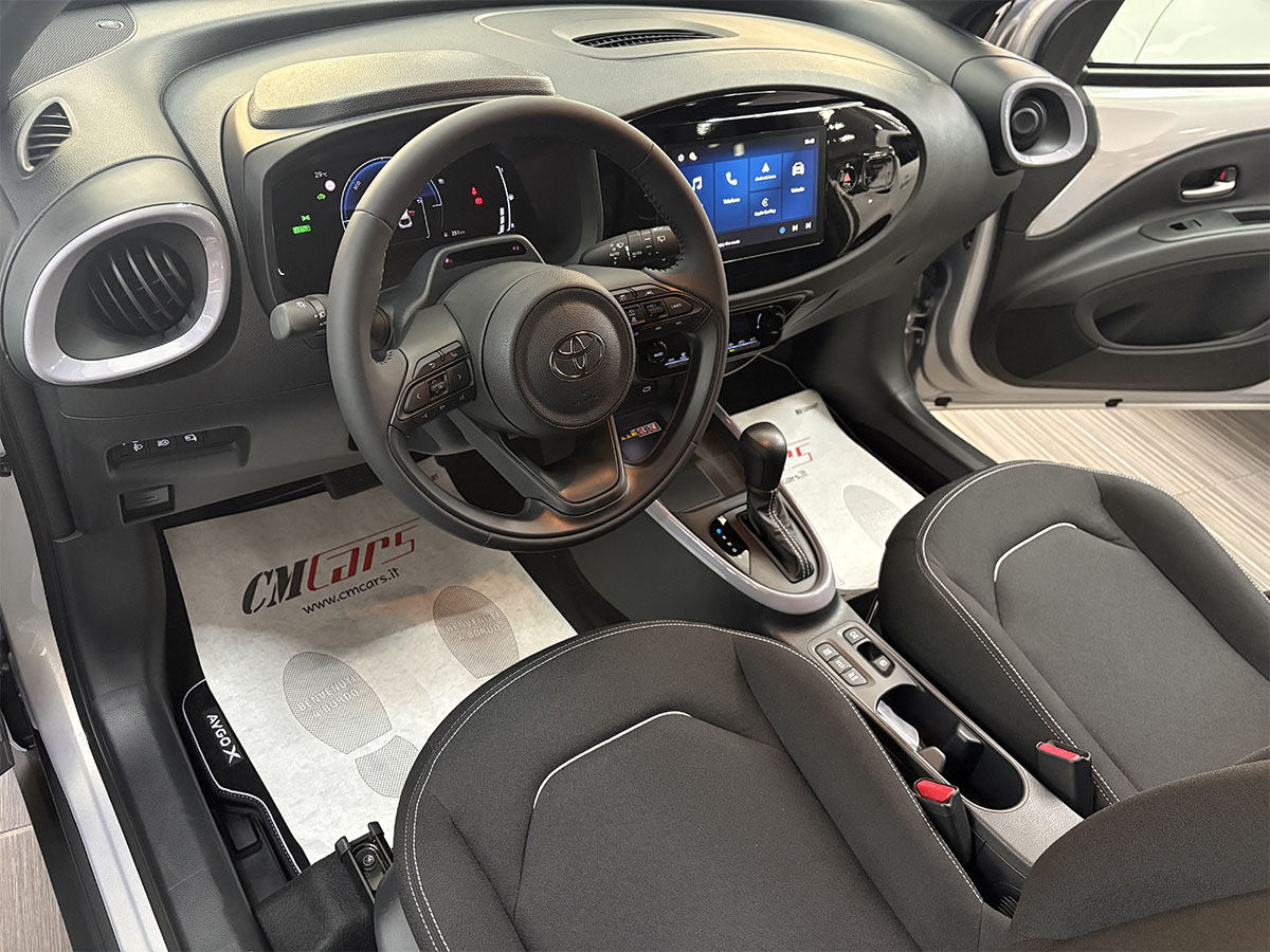 Toyota Aygo X 1.5 HEV Full Hybrid e-cvt Automatica 116cv Icon ITALIANA – KM ZERO