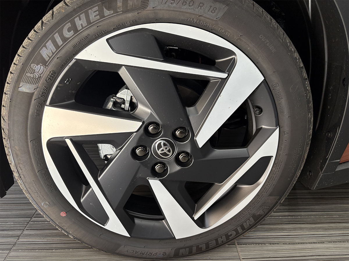 Toyota Aygo X 1.5 HEV 116cv E-CVT Automatica Premium ITALIANA – KM ZERO