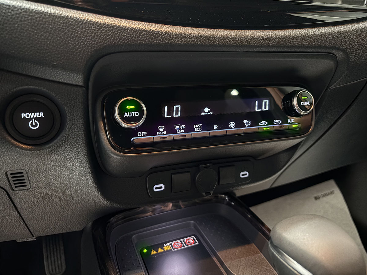 Toyota Aygo X 1.5 HEV 116cv E-CVT Automatica Premium ITALIANA – KM ZERO