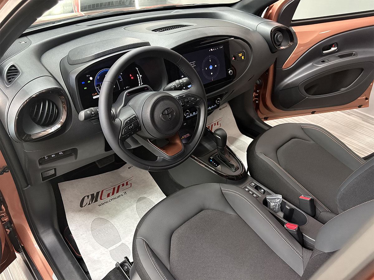 Toyota Aygo X 1.5 HEV 116cv E-CVT Automatica Premium ITALIANA – KM ZERO