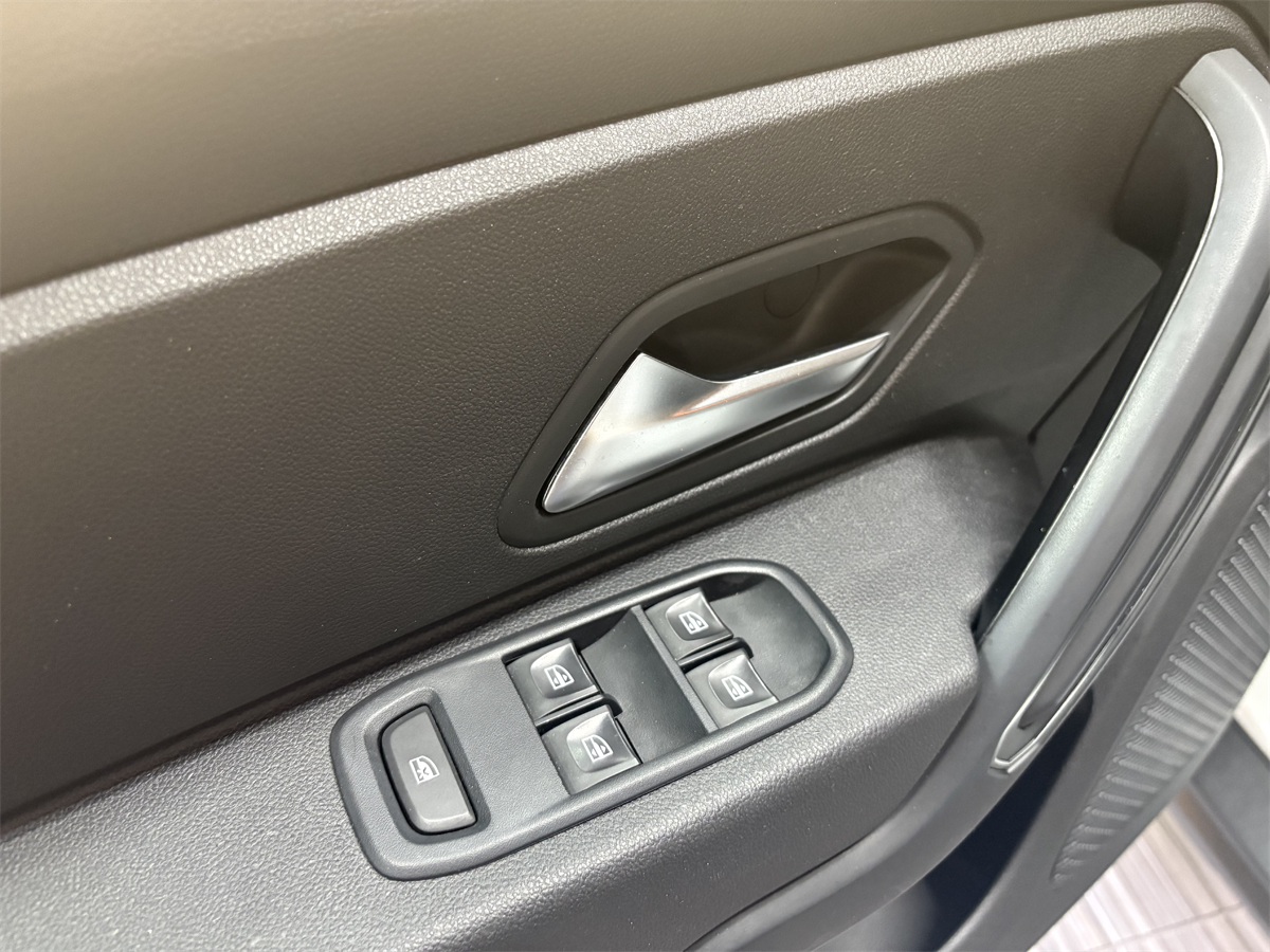 Dacia Duster 1.6 GPL di SERIE 114cv Comfort ITALIANA