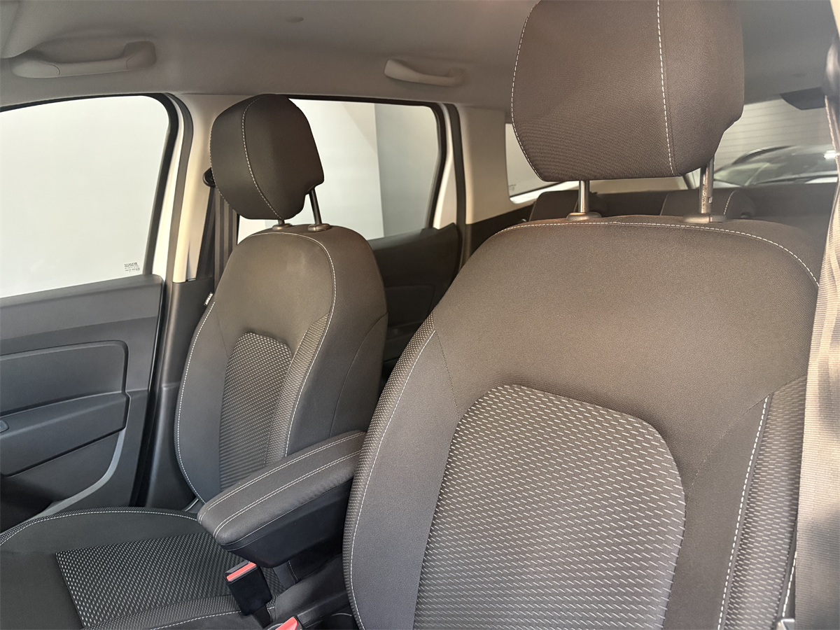 Dacia Duster 1.6 GPL di SERIE 114cv Comfort ITALIANA