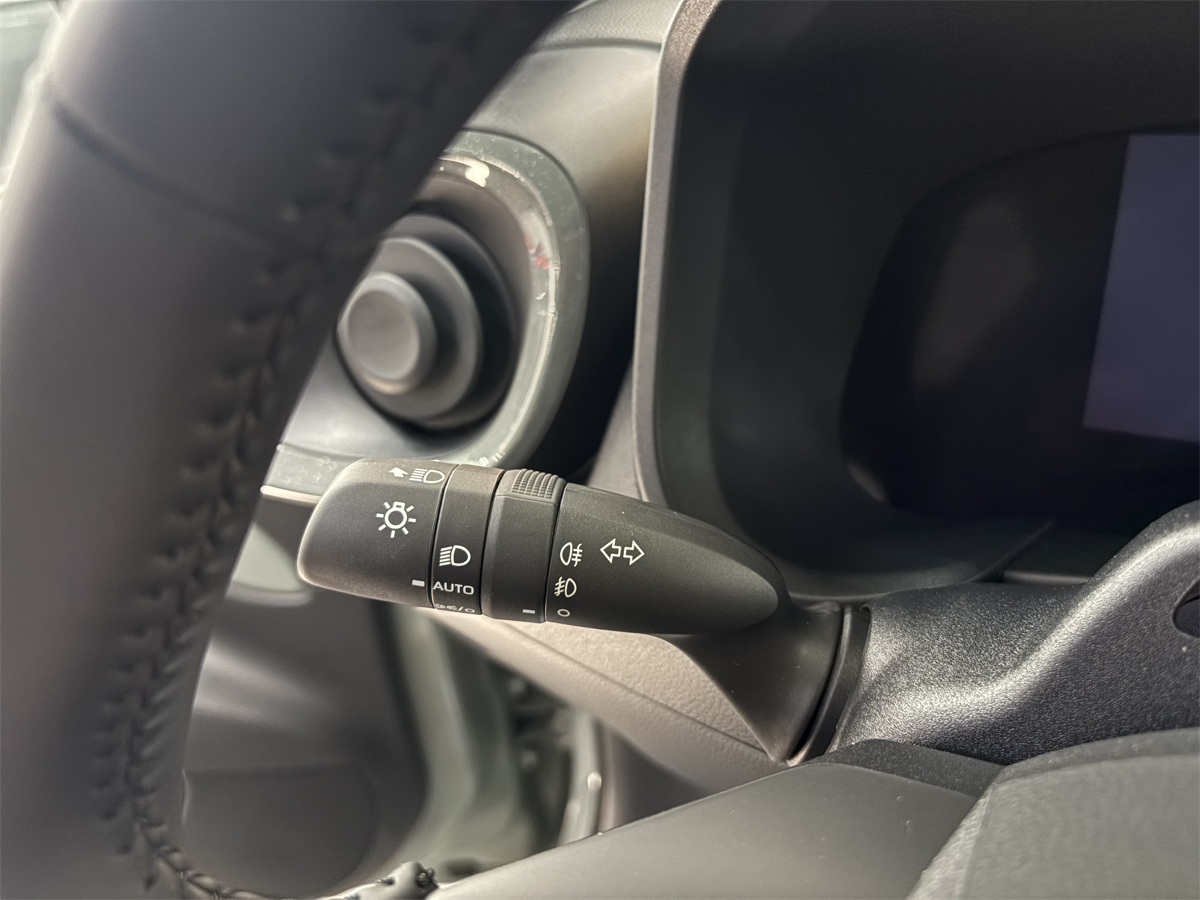 Toyota Aygo X 1.5 HEV Full Hybrid e-cvt Automatica 116cv Icon ITALIANA – KM ZERO